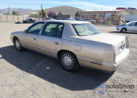 1997 Cadillac Deville Standard z USA, uszkodzony, nr VIN 1G6KD54Y5VU292015